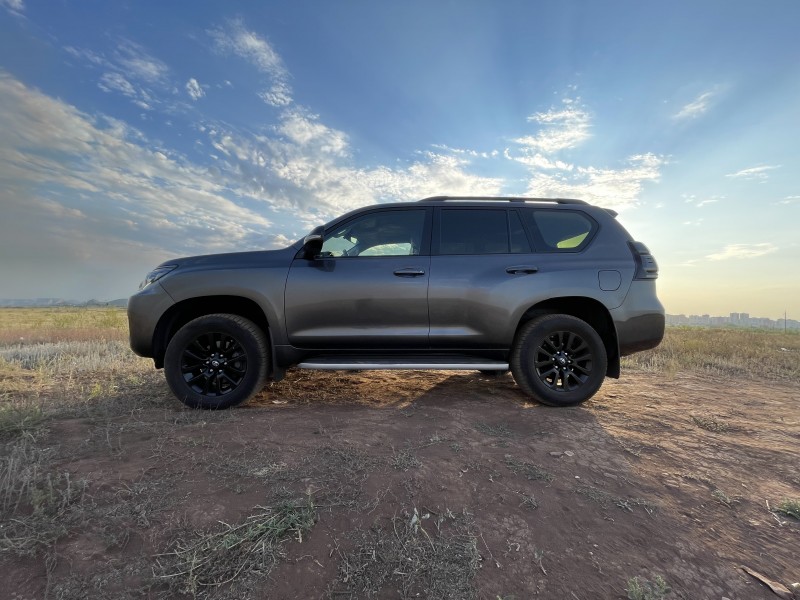 Toyota LC Prado